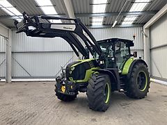 Claas Arion 660