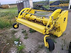 John Deere 630C pickup