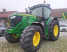 John Deere 6215R John Deere 6215R