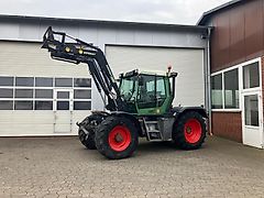 Fendt Xylon 520 mit Frontlader