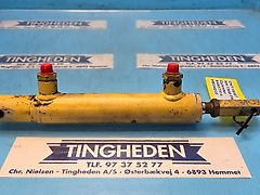 New Holland TX68 (Spare part/Reservedel/Ersatzteil)