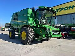 John Deere W660 HillMaster