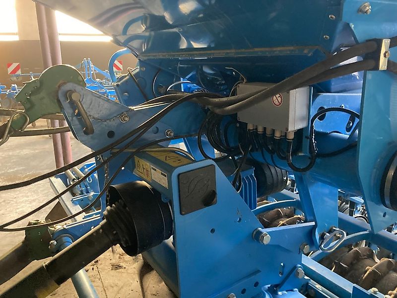 Lemken Secí kombinace LEMKEN SOLITAIR 8/300-DS, ZIRKON 8/300