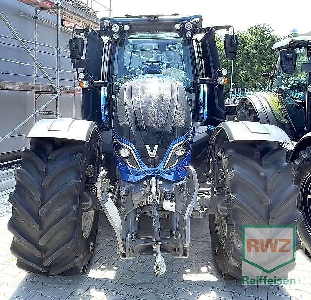 Valtra T 234 Direct mit Rüfa