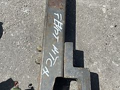 Fendt - zaczep hitch (Części zamienne)