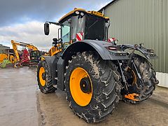 JCB Fastrac 8330