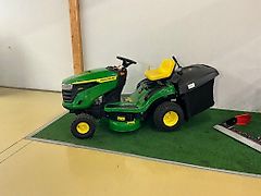 John Deere X 117 R