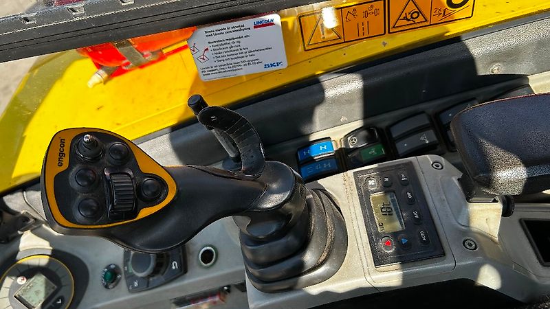 Wacker Neuson EW 100 / kärryt, pyörittäjä, hyvät varusteet!