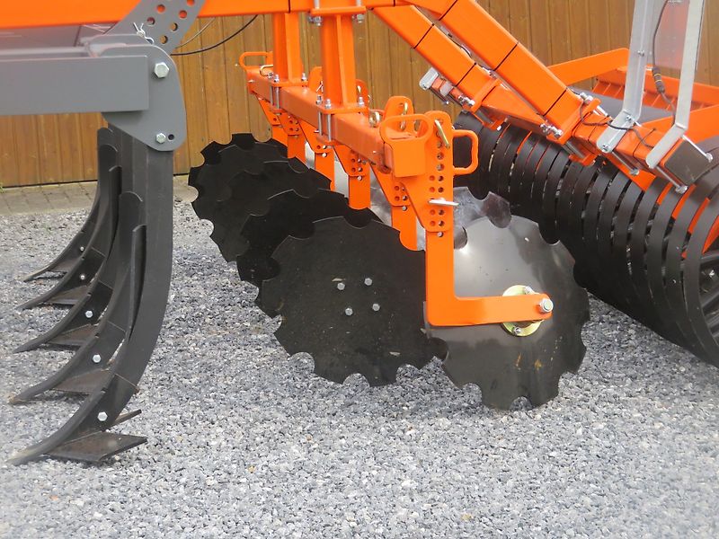 AgroXX TRIPLE-X 3.0-13 ZINKEN MULCHGRUBBER PREMIUM MIT DACHRINGWALZE--