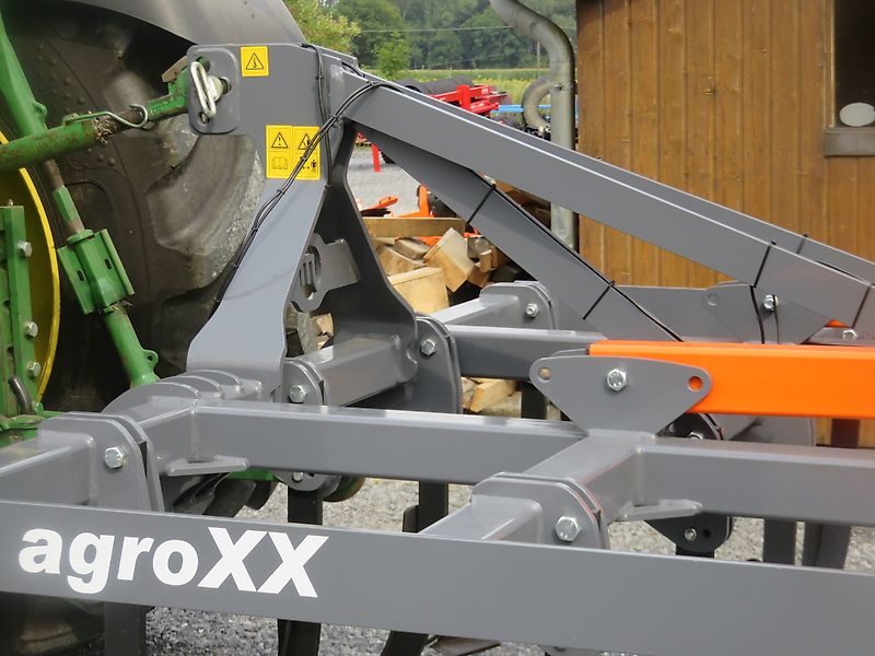 AgroXX TRIPLE-X 3.0-13 ZINKEN MULCHGRUBBER PREMIUM MIT DACHRINGWALZE--