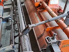 PEGORARO Haakse messen frees