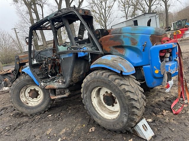 New Holland LM410 - LM420 - LM435 (Części zamienne)