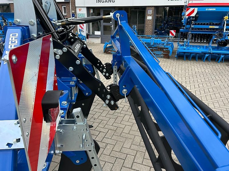 VSS Agro MTO-UCV6 voorzetwoeler