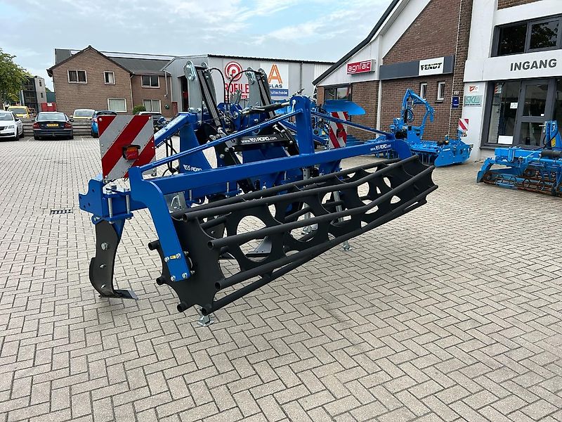 VSS Agro MTO-UCV6 voorzetwoeler