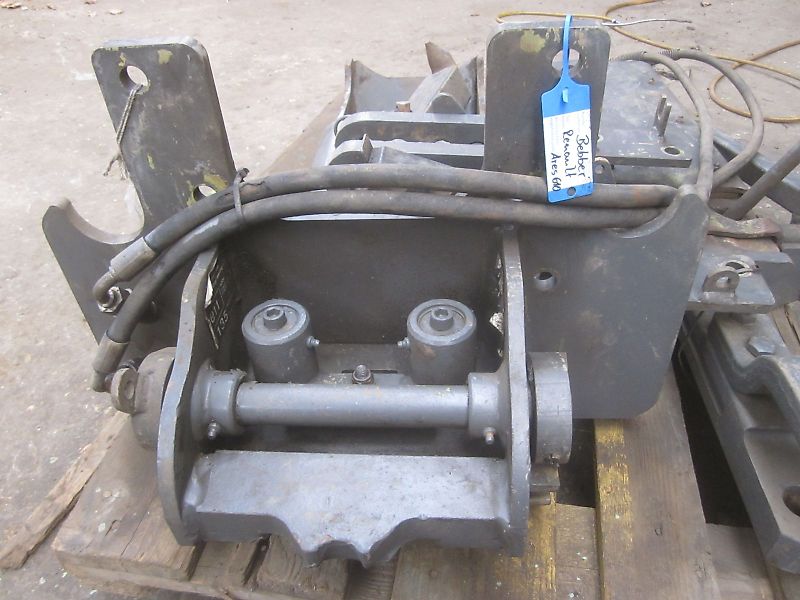 Renault Hitch u. Zugpendel f. Renault Ares 610 RZ