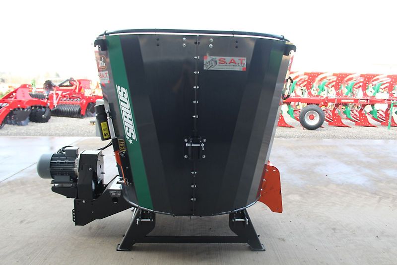 Burkon Futtermischer-3,0m³ -Elektromotor+Gelenkwelle