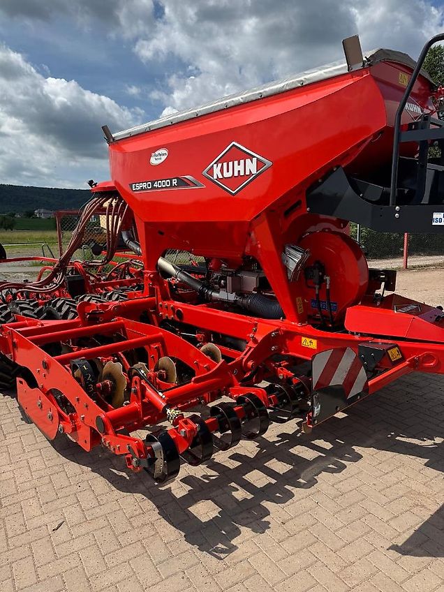Kuhn ESPRO 4000 R (VISTAFLOW)