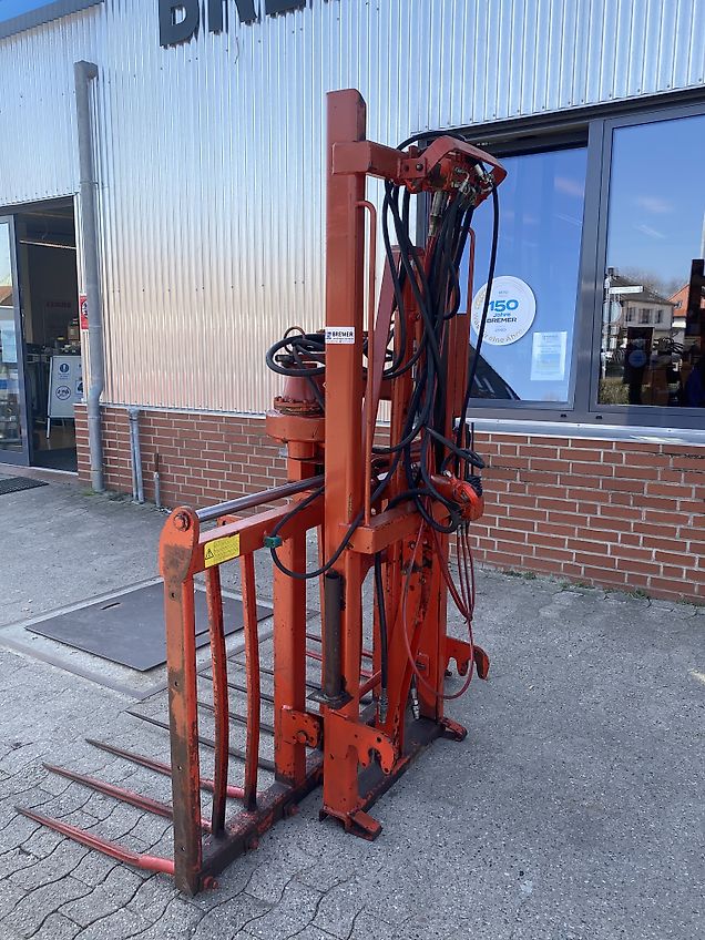 Kuhn B 1801 E Doppelmessergerat mit Hubgerüst und hydraulischem Oberlenker