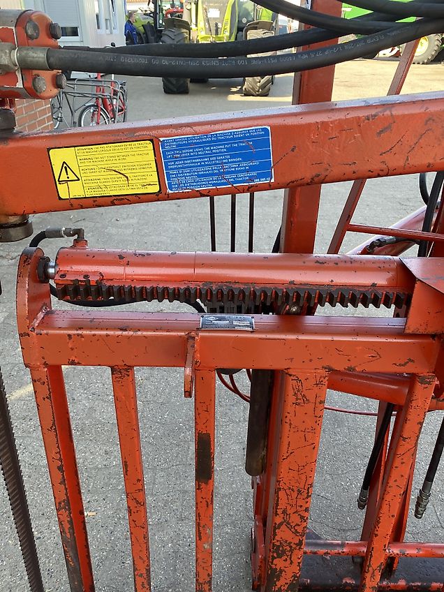 Kuhn B 1801 E Doppelmessergerat mit Hubgerüst und hydraulischem Oberlenker