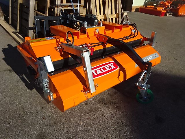 TALEX Eco Clean 1800 - Kehrmaschine -1,8 Meter - Anbau an Weidemann - verschiedene Ausstattungen möglich