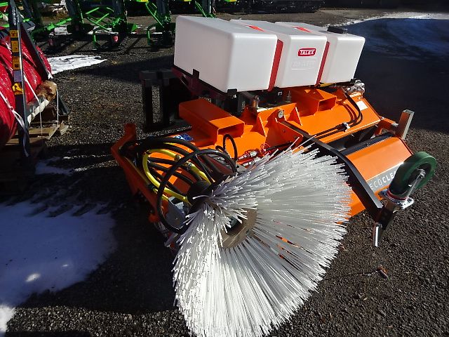 TALEX Eco Clean 1800 - Kehrmaschine -1,8 Meter - Anbau an Weidemann - verschiedene Ausstattungen möglich