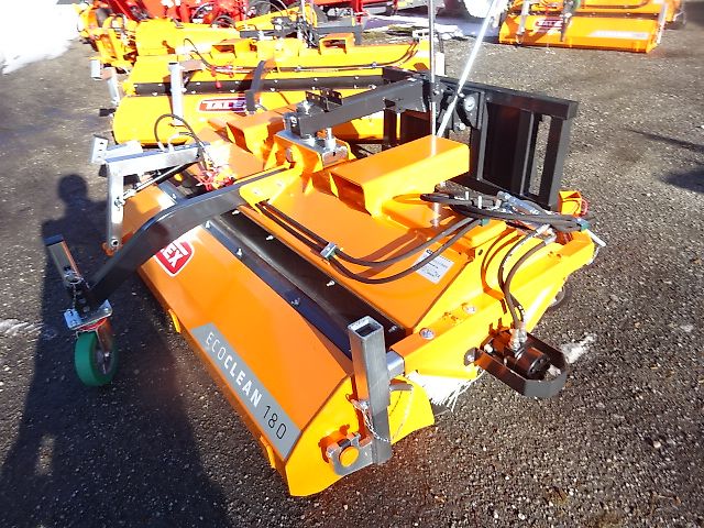 TALEX Eco Clean 1800 - Kehrmaschine -1,8 Meter - Anbau an Weidemann - verschiedene Ausstattungen möglich