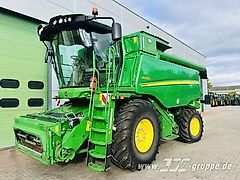 John Deere W660