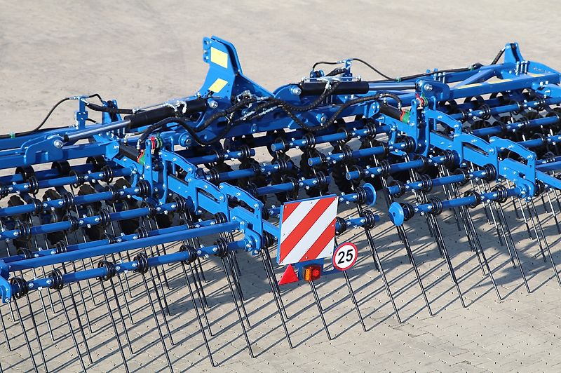 Rolmako Mulch Striegel - Spring Expert - 7,5 mH / Finanzierung - Leasing