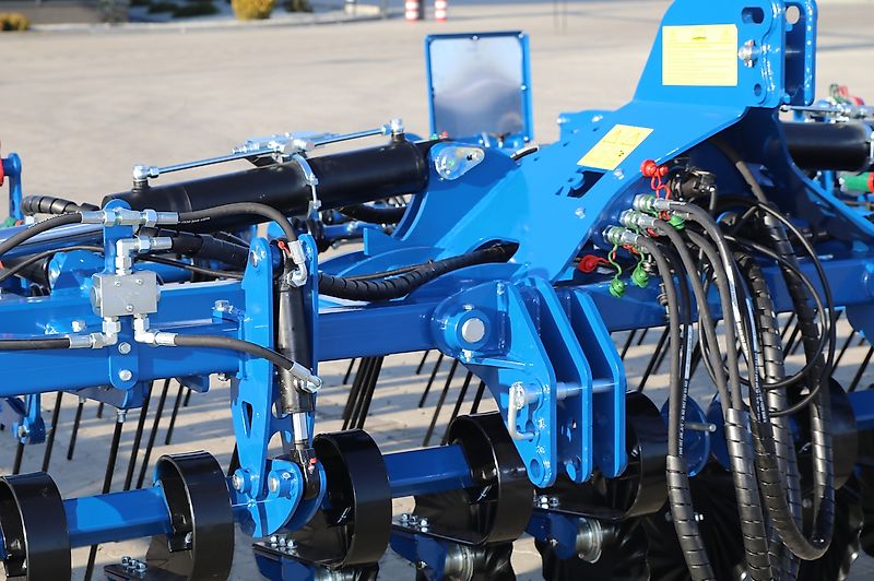 Rolmako Mulch Striegel - Spring Expert - 7,5 mH / Finanzierung - Leasing