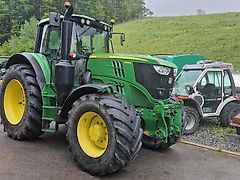 John Deere 6195M