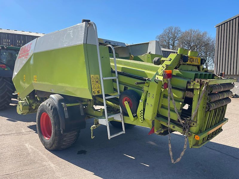 Claas Quadrant 2200 Rotofeed Baler