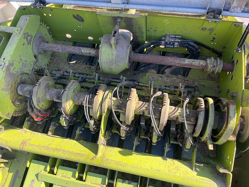 Claas Quadrant 2200 Rotofeed Baler