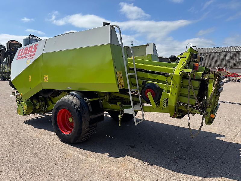 Claas Quadrant 2200 Rotofeed Baler