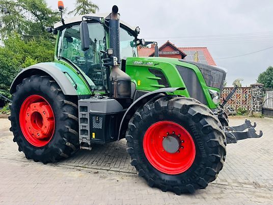 Fendt 828 VARIO PROFI PLUS