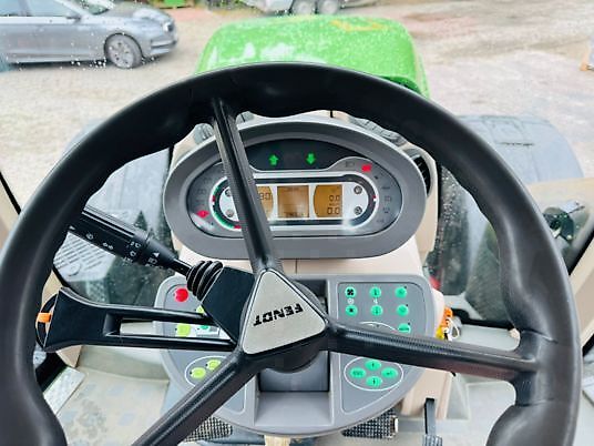 Fendt 828 VARIO PROFI PLUS