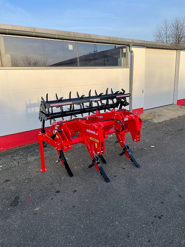 Minos Agri Untergrundlockerer mit Drehrechen GB 5