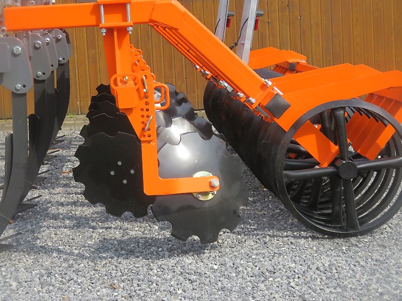 AgroXX TRIPLE-X 4.0-13 ZINKEN MULCHGRUBBER PREMIUM MIT DACHRINGWALZE--