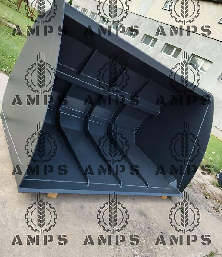 Szufla objętościowa XXL/ NEW HOLLAND, MANITOU