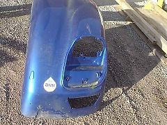 New Holland Kotflügel, Schleppertyp n. bek., mit Bruchstelle und Kratzern, Sonderlackierung