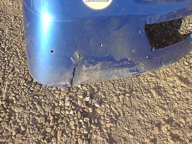 New Holland Kotflügel, Schleppertyp n. bek., mit Bruchstelle und Kratzern, Sonderlackierung