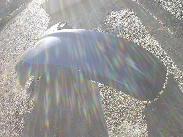 New Holland Kotflügel, Schleppertyp n. bek., mit Bruchstelle und Kratzern, Sonderlackierung