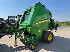 John Deere V461M
