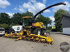 New Holland FR 9090