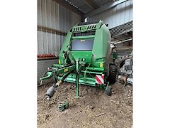 John Deere V461M