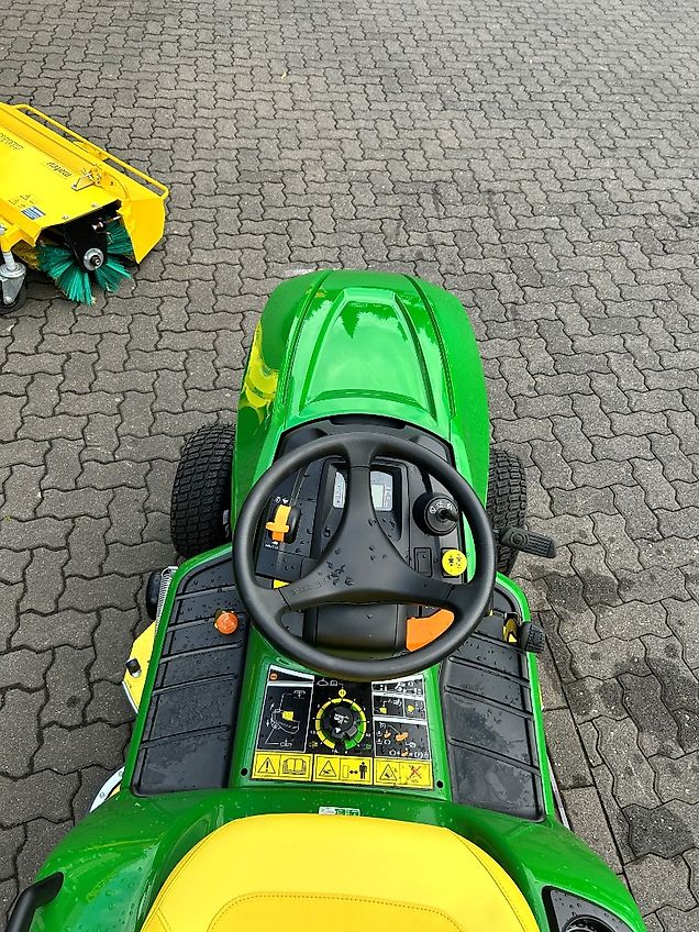 John Deere X590 Feucht