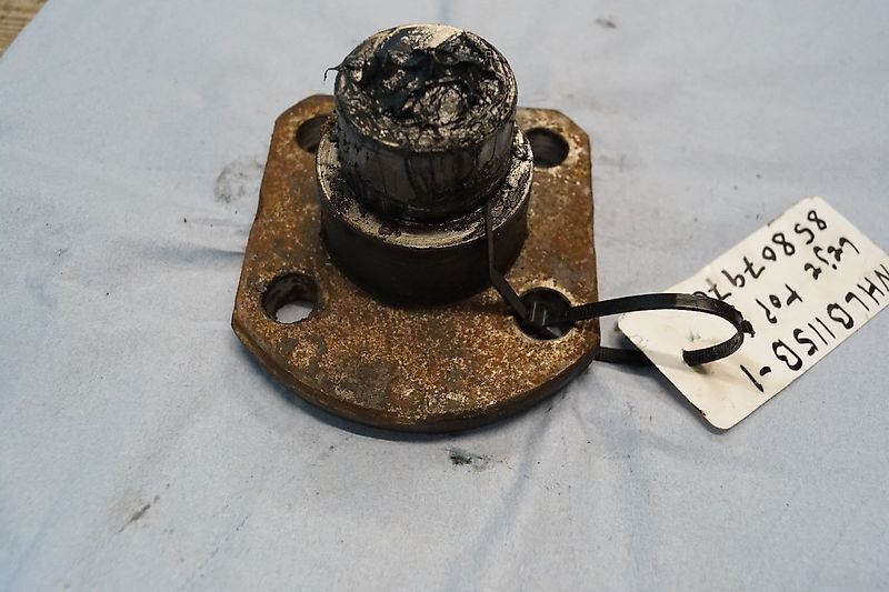 New Holland LB115B (Spare part/Reservedel/Ersatzteil)