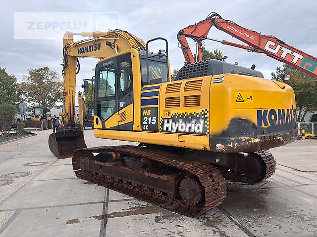 Komatsu HB215LC-2