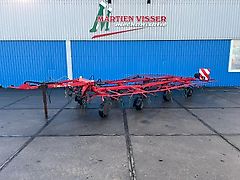 Kverneland 6913