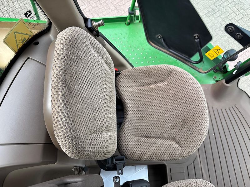 John Deere 8400i ProDrive 40 km/h