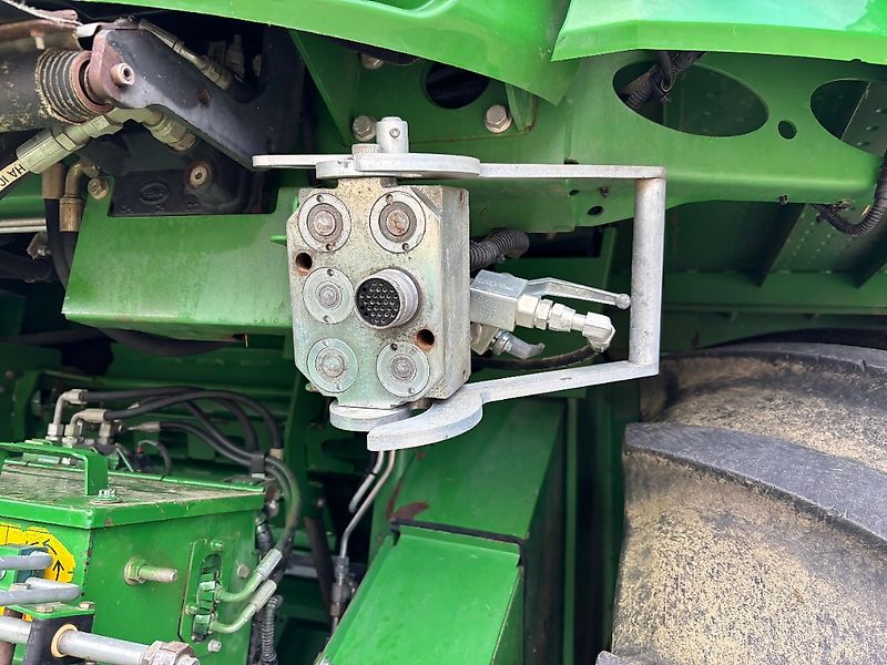 John Deere 8400i ProDrive 40 km/h